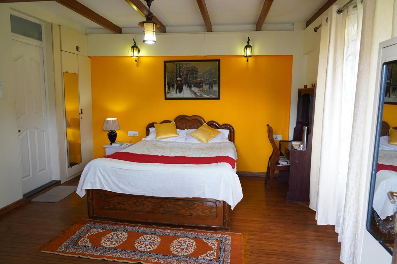 Church Hill Cottage อูตี ภายนอก รูปภาพ